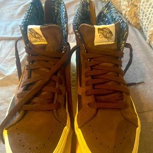 Women’s vans hi top